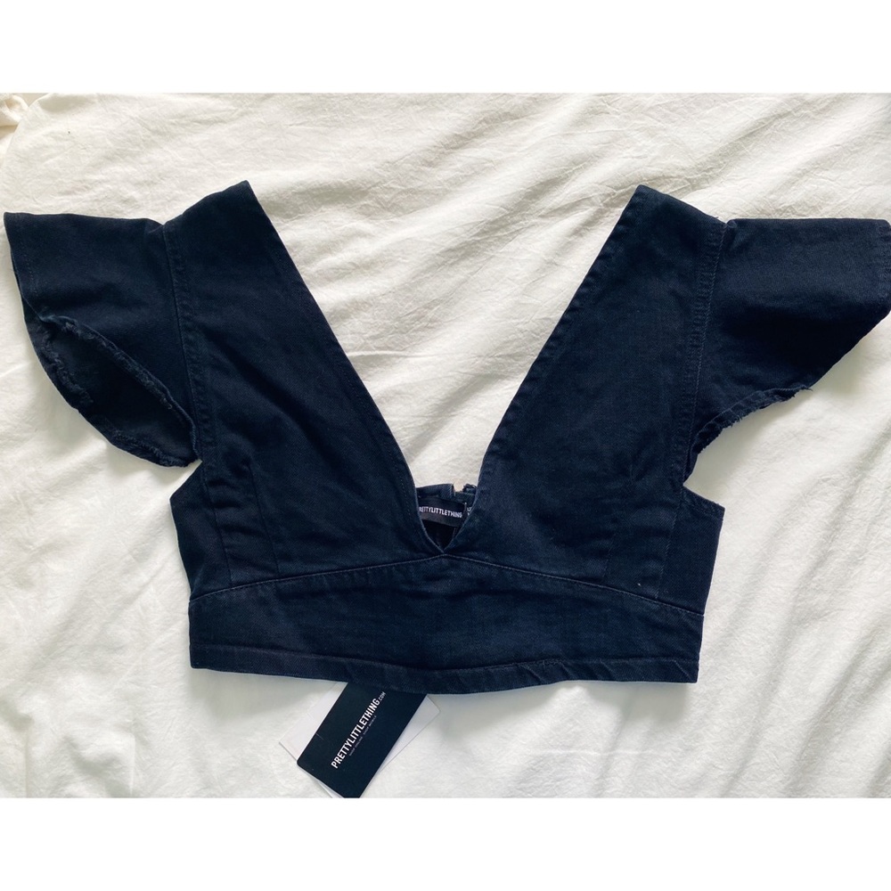 NWT Pretty Little Thing Denim Crop Top